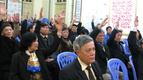 Tự ứng cử: Sôi động ý kiến cử tri