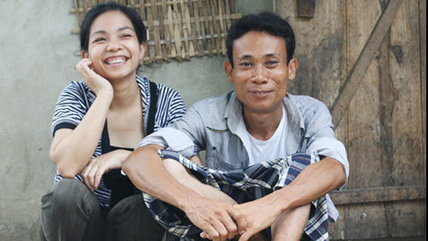 Chuyện tình cổ tích của đôi vợ chồng tật nguyền