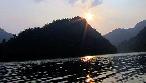 Kỳ bí những dòng sông Đông Bắc