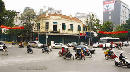 Đằng sau khu đất 'vàng' một tỷ đồng/m2