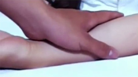 SV làm phim 'lần đầu làm chuyện ấy'