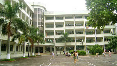 Kí túc xá - 'thiên đường yêu' giá rẻ?