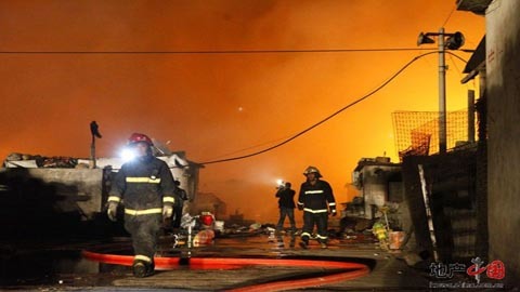 Cháy lớn tại Bắc Kinh, 17 người chết