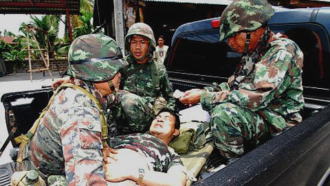 Thái - Campuchia im tiếng súng, hủy hội đàm