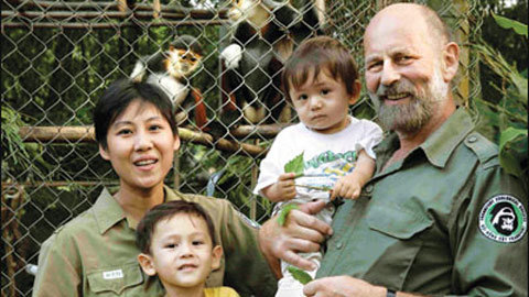 Mười năm thuyết phục gia đình để được yêu nhau