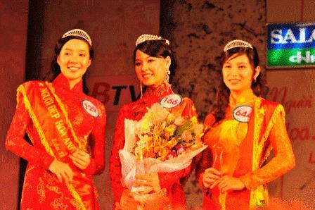 Đằng sau vụ gia đình Á hậu bị truy sát