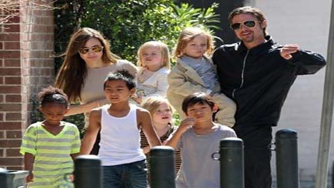 Giúp việc triệu đô, phòng ngủ dát vàng cho con