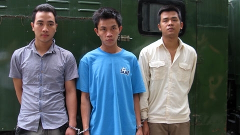 Công an nói về clip cầm súng giữa phố