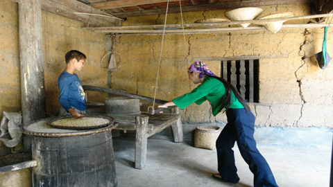 Ngôi nhà kỳ lạ ở cực Bắc Tổ quốc