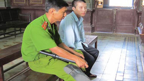Sát thủ tuổi teen giết người lấy tiền chơi cá độ