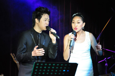 Showbiz Việt 