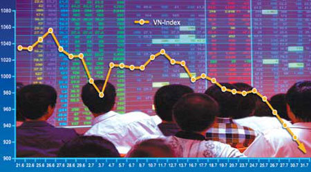 Nhiều cổ phiếu đang bị “rẻ rúng”