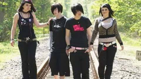 Khi teen gồng mình để chứng tỏ 