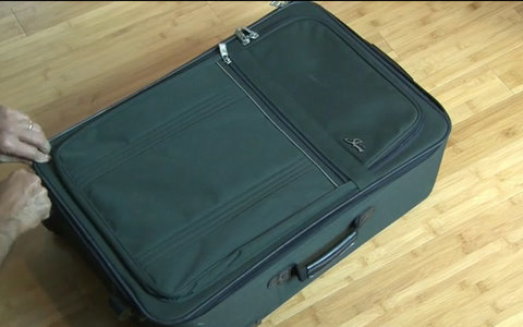 Vì sao hay mất đồ khi đi máy bay?