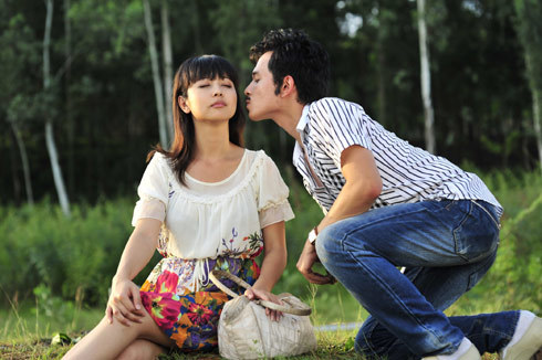 Phim nhảm lên sóng và trách nhiệm nhà đài?