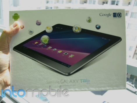 Clip đối thủ sừng sỏ của iPad 2