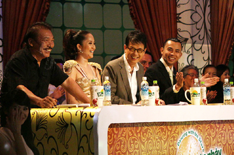 Các vũ công tiếc giám khảo Trần Tiến