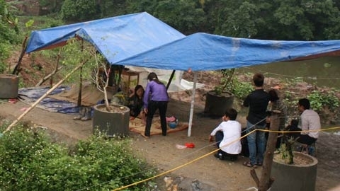 Hà Nội: Vớt xác nam thanh niên dưới sông Nhuệ