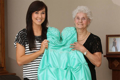 Bà cụ 80 có thân hình như gái 17