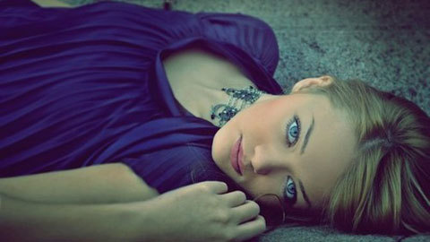 Chị nhường anh ấy cho em đi!