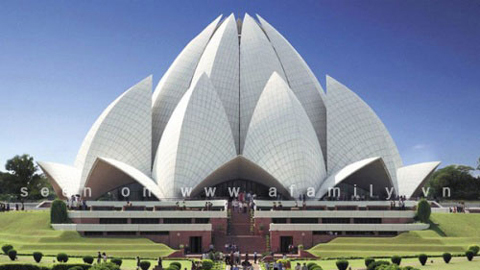 'Dạo quanh' châu Á thăm đền chùa linh thiêng