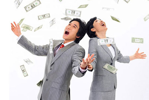 Chưa hết tháng đã hết tiền nên bị vợ chê