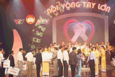 Từ thiện- “độ chín” của xã hội công dân