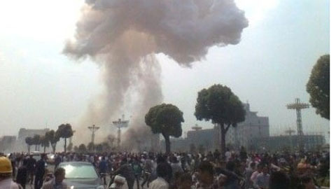 TQ: Nổ liên tiếp tại trụ sở chính quyền