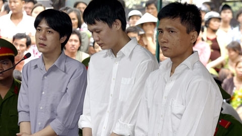 Chuốc thuốc mê, giết 'đại gia' đồng tính