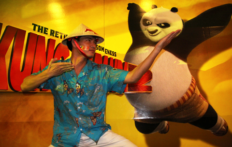 Xem Xuân Bắc đấu võ với Kungfu Panda