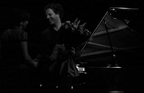 Mê đắm trong giai điệu piano của Nicolas Stavy