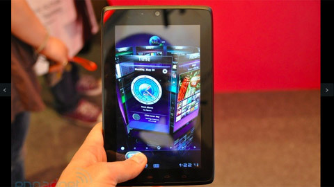 Đập hộp tablet “Hũ mật” mini đầu tiên trên thế giới