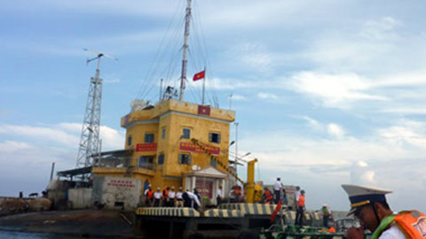 Sóng Biển Đông trong tâm hồn Việt Nam