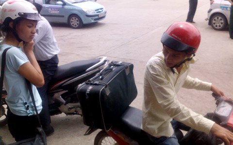 Thí sinh bắt đầu về Hà Nội tìm “lò” luyện