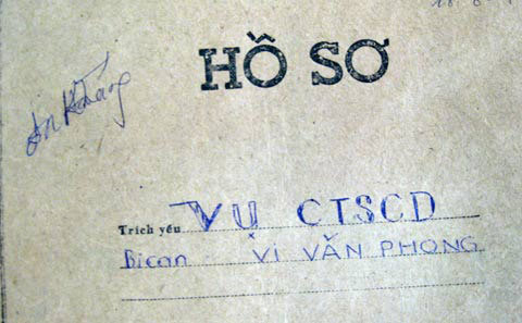 'Chủ soái' giang hồ đá đỏ