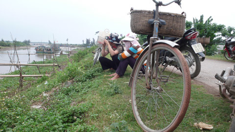 Ly kỳ làng 'có thai' hàng chục tháng không đẻ