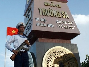 Tổ quốc phía mặt trời