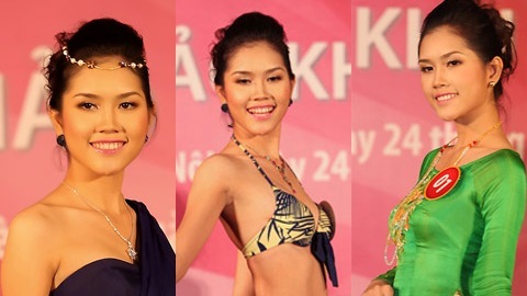 Vợ Minh Tiệp mặc bikini diễn catwalk như siêu mẫu