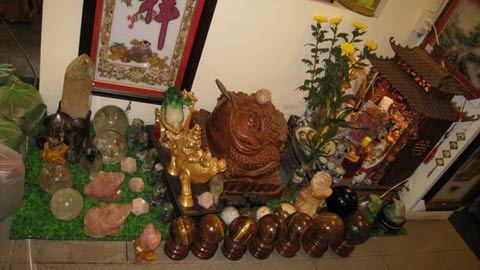Đặt đá thạch anh trong nhà rước may mắn