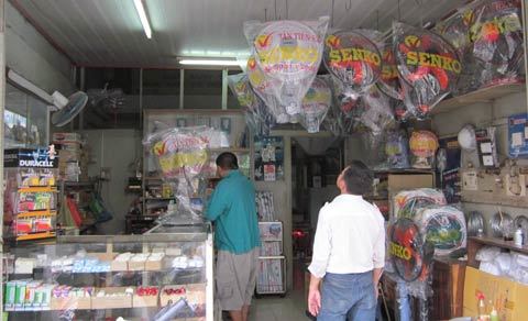 Lựa quạt máy cho ngày mất điện