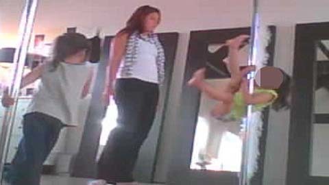 Lớp học múa cột 