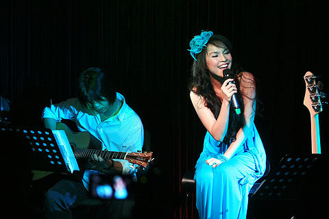 Ngắm Hiền Thục, nhớ Hà Trần