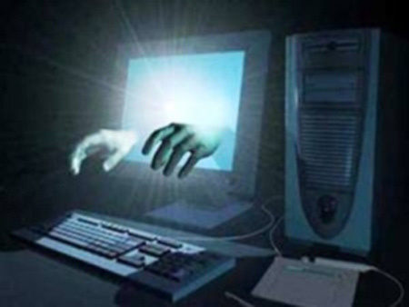 Làm gì khi phát hiện ra hacker tấn công website?