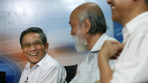 Lấy đâu tác giả mà viết nhiều bộ sách?