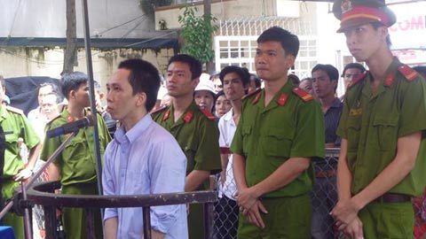 Giết người chỉ vì không cho xin muối ớt