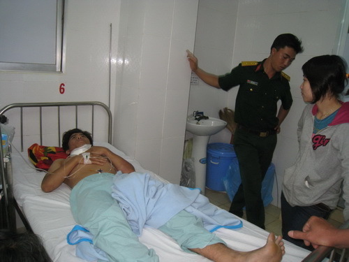 Truy sát kinh hoàng trên sân bóng