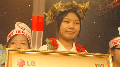 Vô địch Olympia thường xuyên kéo bạn nam tranh luận