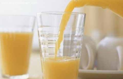 Thu hồi 12 loại nước uống nhiễm DEHP trên thị trường