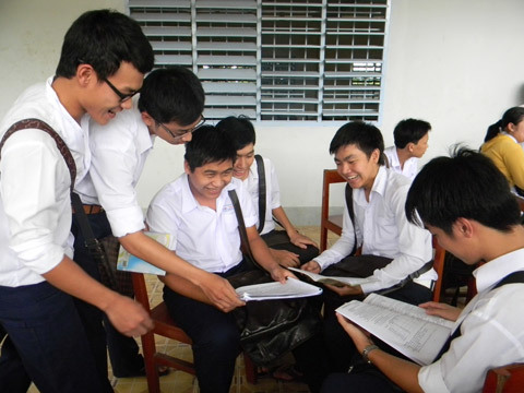 Xin đừng đổ lỗi cho kì thi