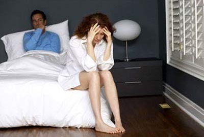 Vợ bị căng bụng dưới khi 